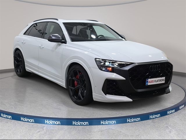 2026 Audi RS Q8 performance