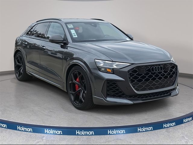 2026 Audi RS Q8 performance