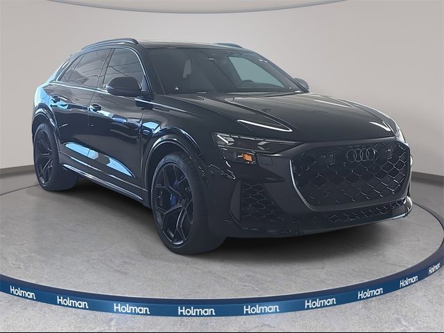 2026 Audi RS Q8 performance