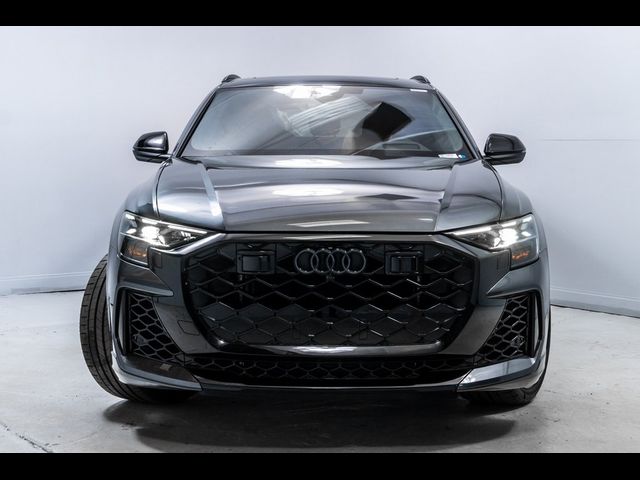 2026 Audi RS Q8 performance