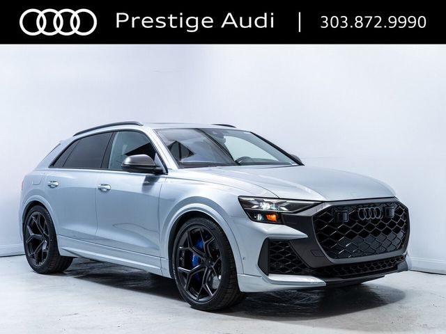 2026 Audi RS Q8 performance