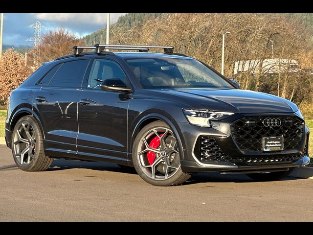 2026 Audi RS Q8 performance
