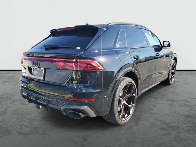 2026 Audi RS Q8 performance