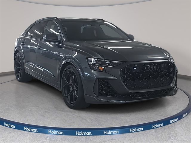 2026 Audi RS Q8 performance
