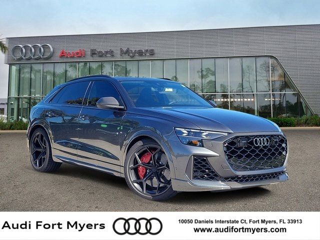 2026 Audi RS Q8 performance