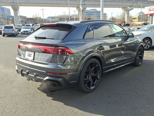 2026 Audi RS Q8 performance