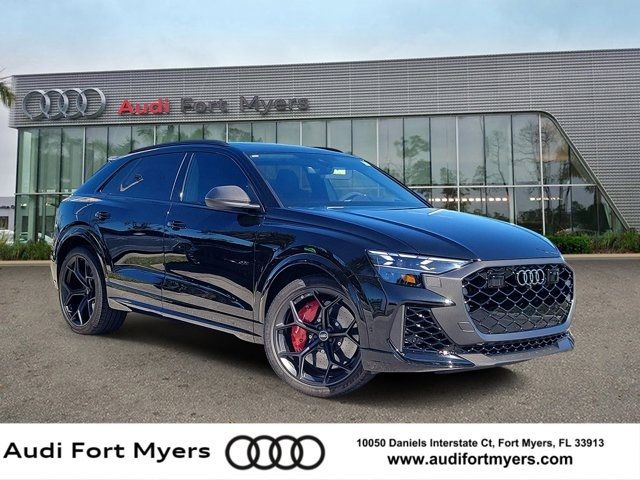 2026 Audi RS Q8 performance