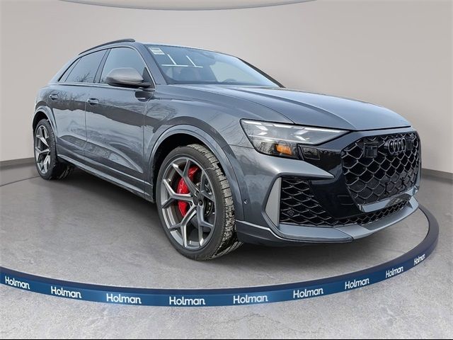 2026 Audi RS Q8 performance