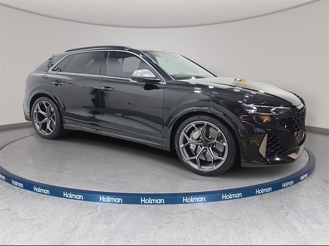 2026 Audi RS Q8 performance