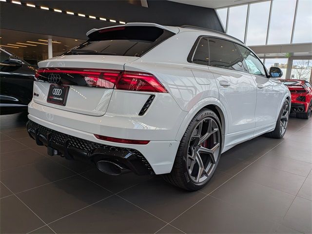 2026 Audi RS Q8 performance