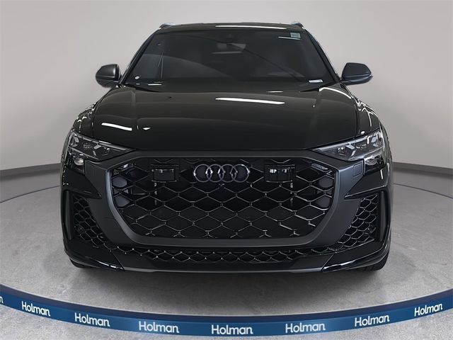 2026 Audi RS Q8 performance