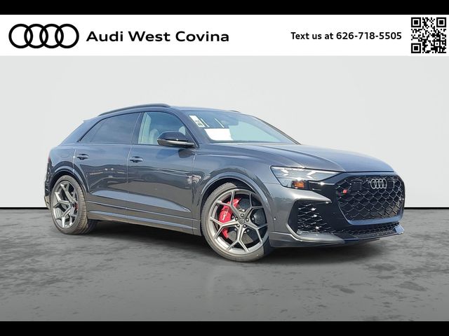 2026 Audi RS Q8 performance