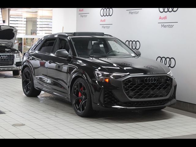 2026 Audi RS Q8 performance