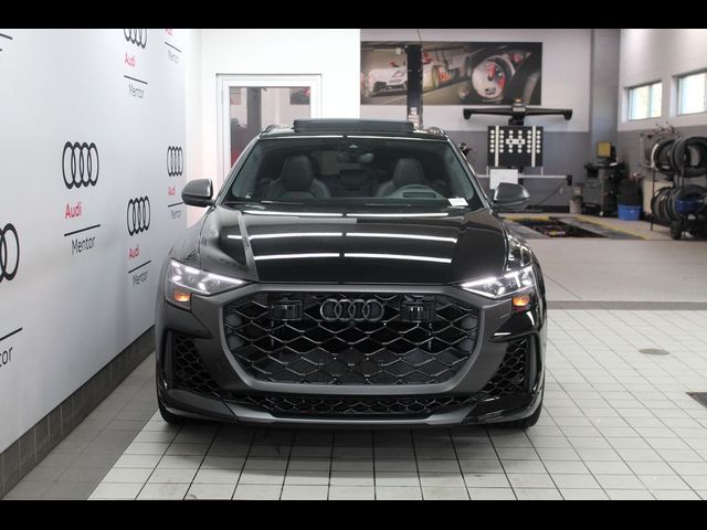 2026 Audi RS Q8 performance