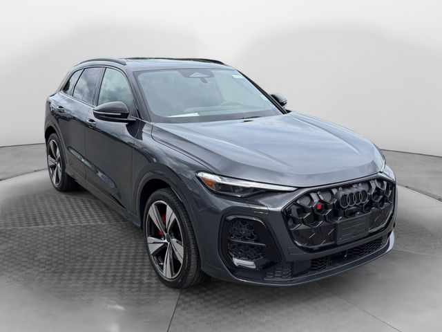 2026 Audi SQ5 Premium Plus