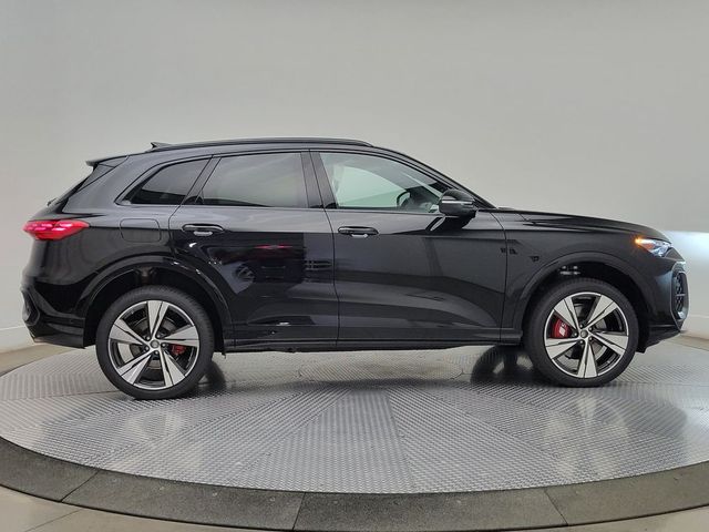 2026 Audi SQ5 Premium Plus
