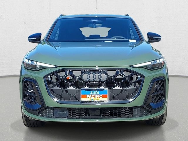 2026 Audi SQ5 Premium Plus