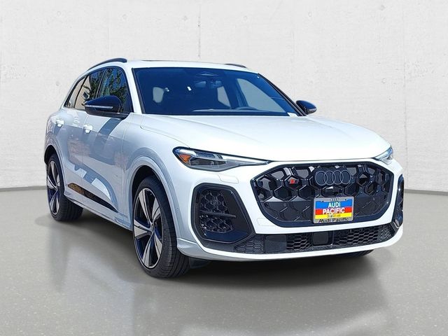 2026 Audi SQ5 Premium Plus