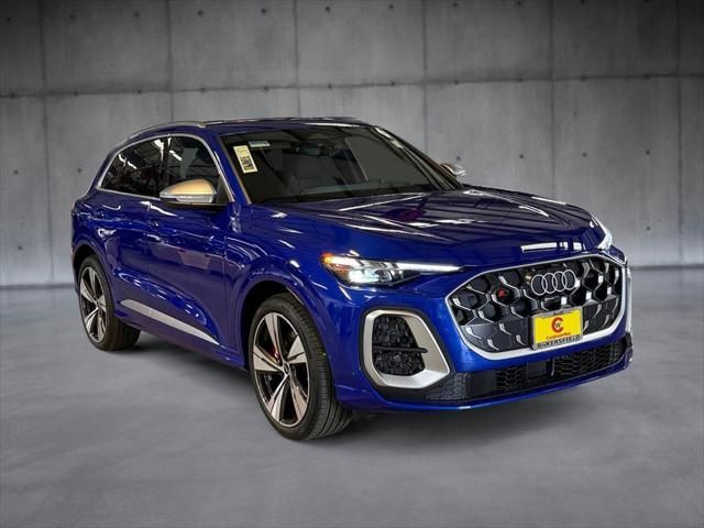 2026 Audi SQ5 Premium Plus