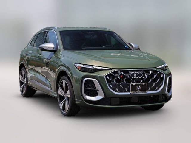 2026 Audi SQ5 Prestige