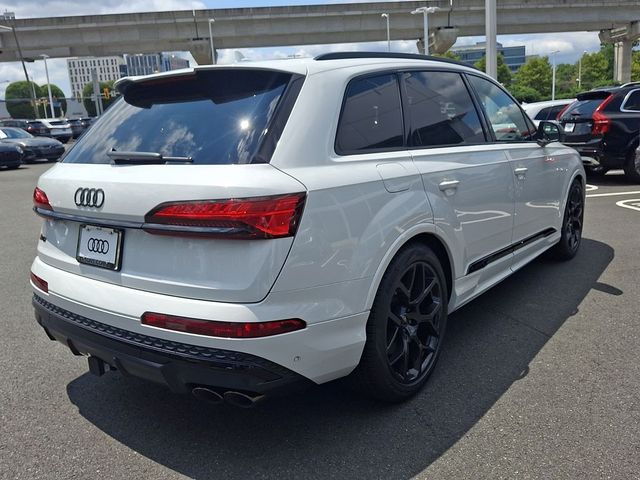 2026 Audi SQ7 Premium Plus
