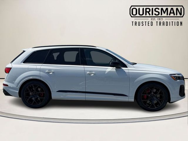 2026 Audi SQ7 Premium Plus