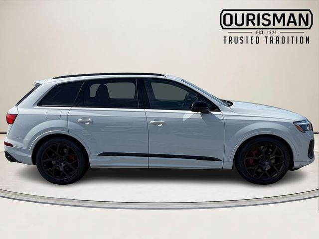 2026 Audi SQ7 Premium Plus