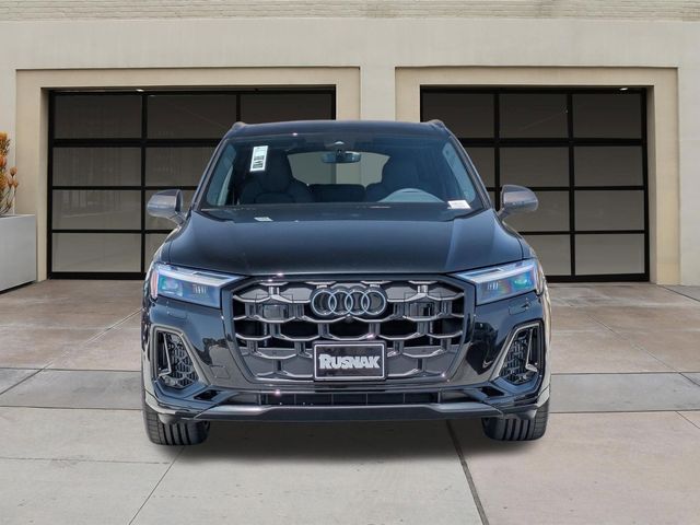 2026 Audi SQ7 Premium Plus