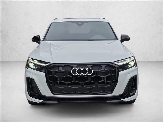 2026 Audi SQ7 Premium Plus