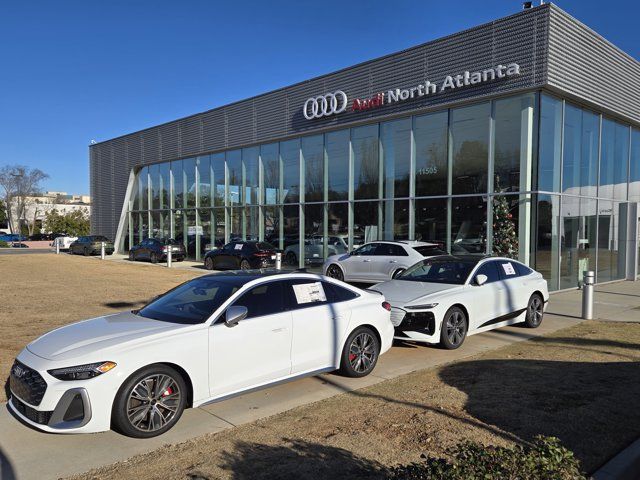 2026 Audi SQ7 Premium Plus