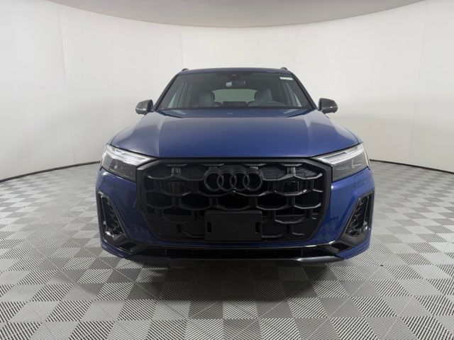 2026 Audi SQ7 Premium Plus