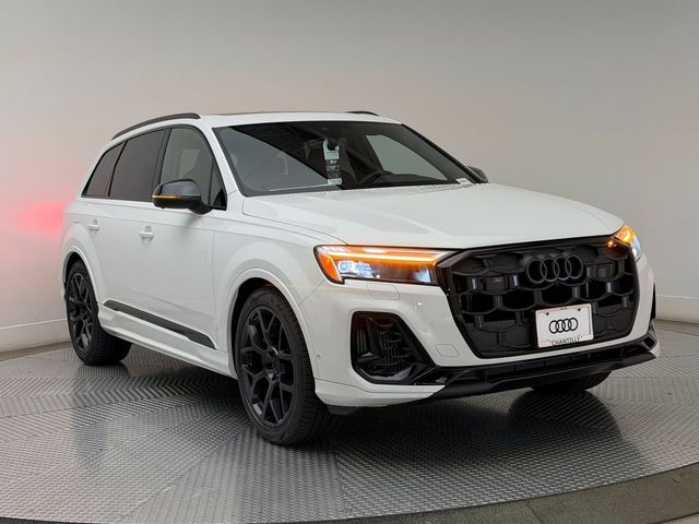 2026 Audi SQ7 Premium Plus