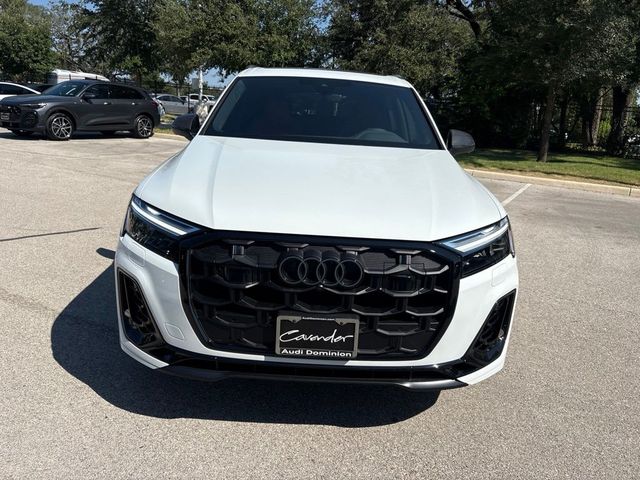 2026 Audi SQ7 Premium Plus