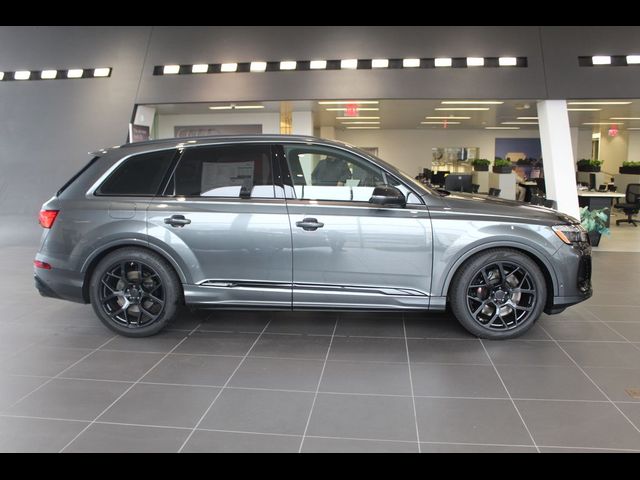 2026 Audi SQ7 Premium Plus