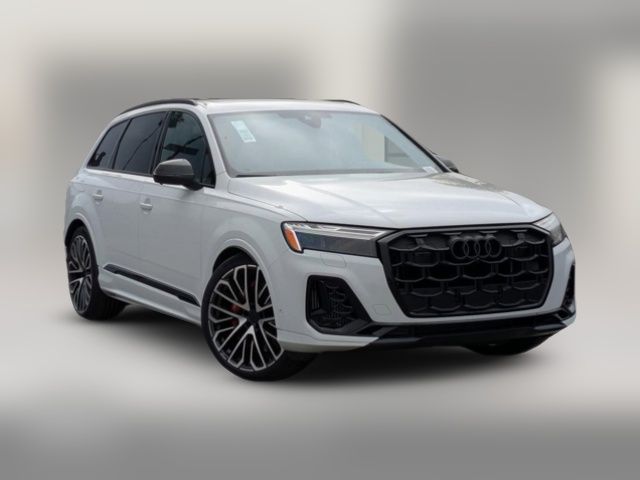 2026 Audi SQ7 Premium Plus