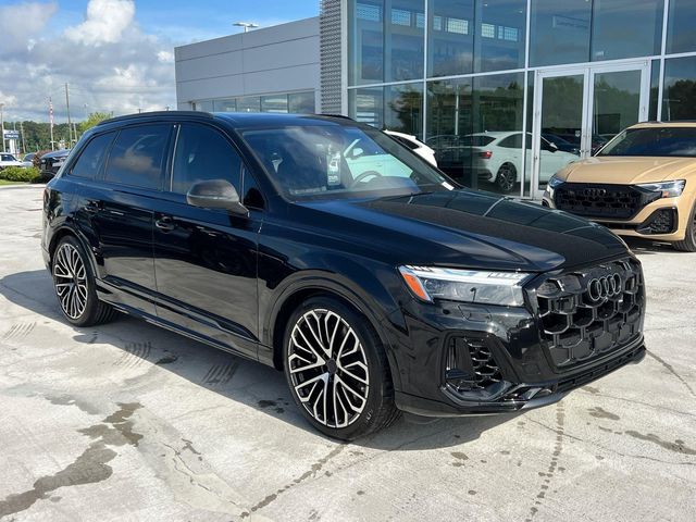 2026 Audi SQ7 Prestige