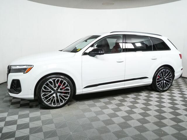 2026 Audi SQ7 Prestige