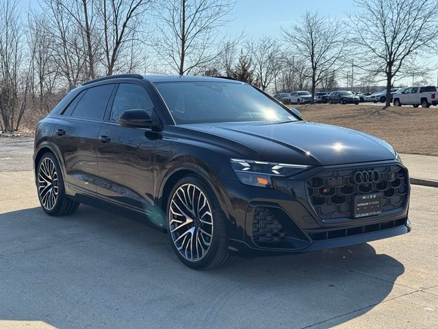 2026 Audi SQ8 Prestige