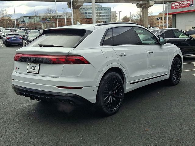2026 Audi SQ8 Prestige
