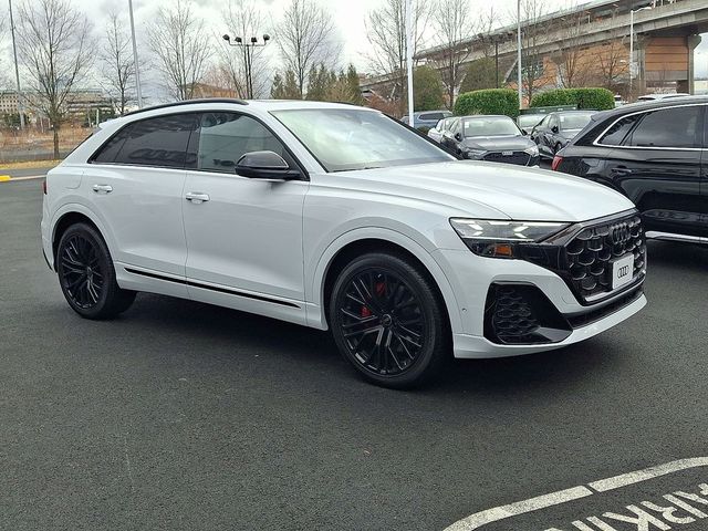 2026 Audi SQ8 Prestige