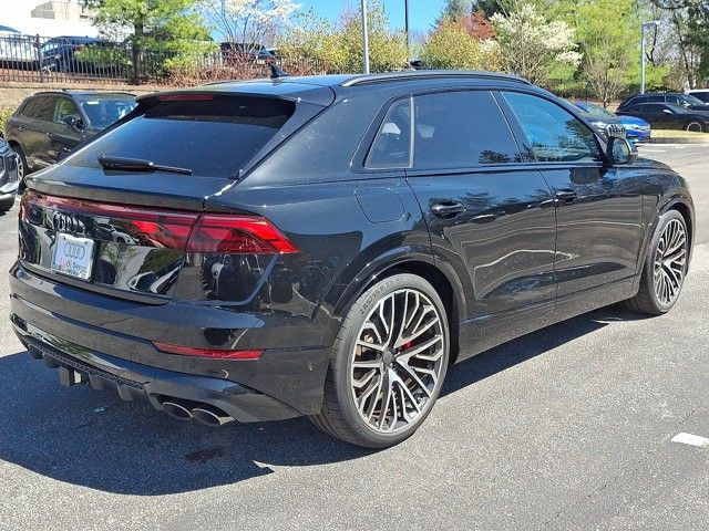 2026 Audi SQ8 Prestige
