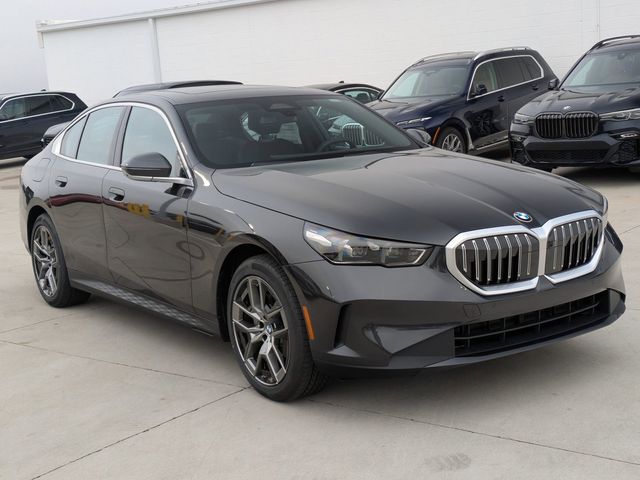 2026 BMW 5 Series 530i xDrive
