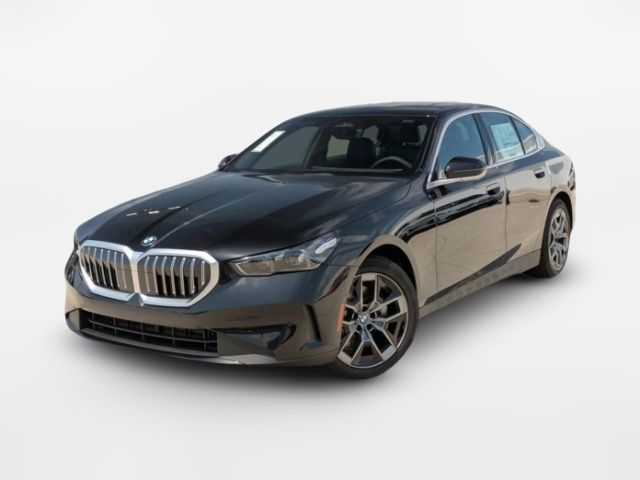 2026 BMW 5 Series 530i xDrive