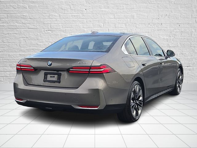 2026 BMW 5 Series 530i xDrive