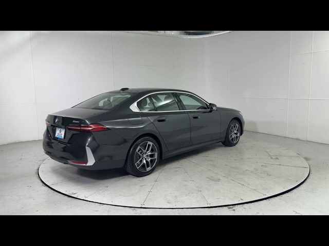 2026 BMW 5 Series 530i xDrive