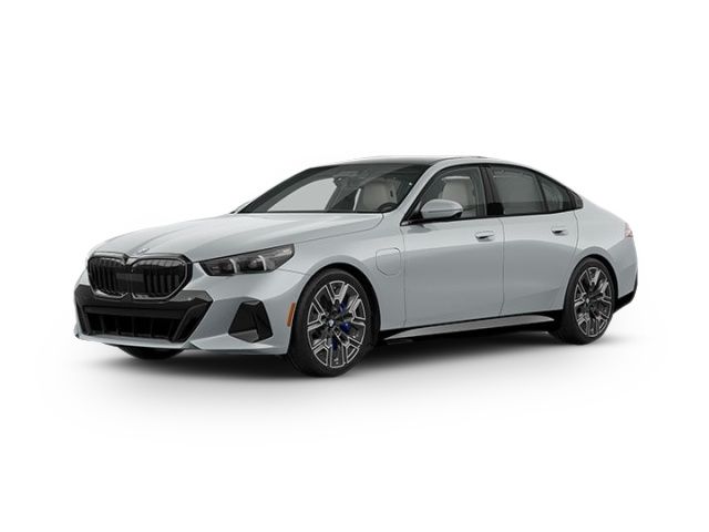2026 BMW 5 Series 550e xDrive