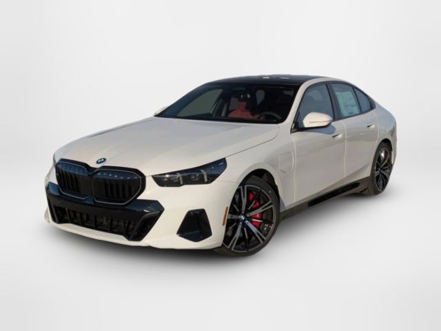 2026 BMW 5 Series 550e xDrive