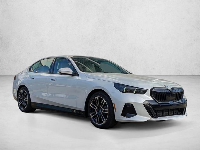 2026 BMW 5 Series 550e xDrive