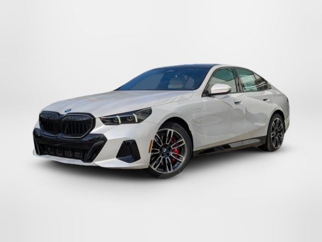2026 BMW 5 Series 550e xDrive