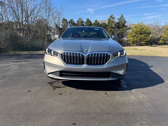 2026 BMW 5 Series 530i
